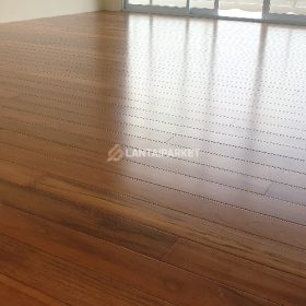 Lantai Kayu Busungbiu, Buleleng, Bali: Paduan Estetika dan Daya Tahan untuk Rumah Anda 3 Lantai Kayu Denpasar Bali 18