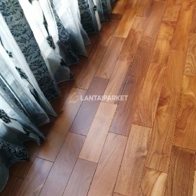 Lantai Kayu Abang, Karangasem, Bali: Manfaat dan Keunggulan untuk Rumah Anda 3 Lantai Kayu Denpasar15