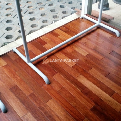 Lantai Kayu Tejakula, Buleleng, Bali: Panduan Memilih untuk Kesan Natural di Rumah Anda 3 Lantai Parket Tejakula, Buleleng, Bali