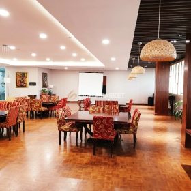 Menawarkan Lantai Kayu Sidemen, Karangasem, Bali