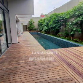 Decking Kolam Renang: Harga per m2, Material, dan Cara Pasang yang Awet 3 Lantai Parket Indonesia 59