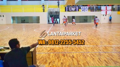 Pembuatan lapangan basket indoor