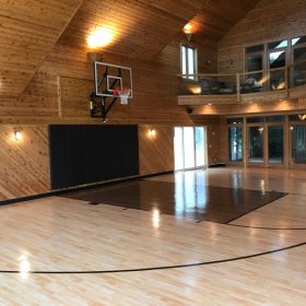 Desain lantai lapangan basket kayu modern dan minimalis