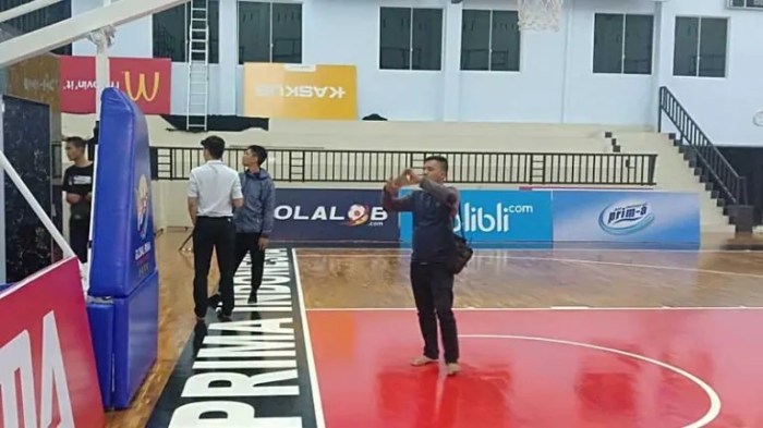 Lantai Parket Basket Ilustrasi Stok - Unduh Gambar Sekarang - Bola ... Lantai parket lapangan basket lantaiparket.id