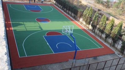 Lantai kayu lapangan basket