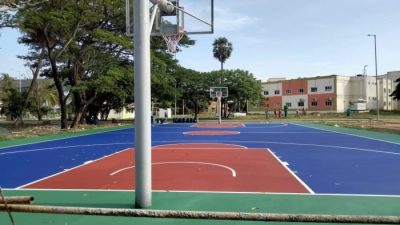 Jasa pasang lantai kayu lapangan basket lantaiparket.id
