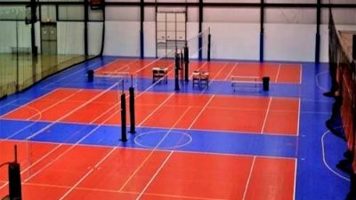 Vendor lantai lapangan basket