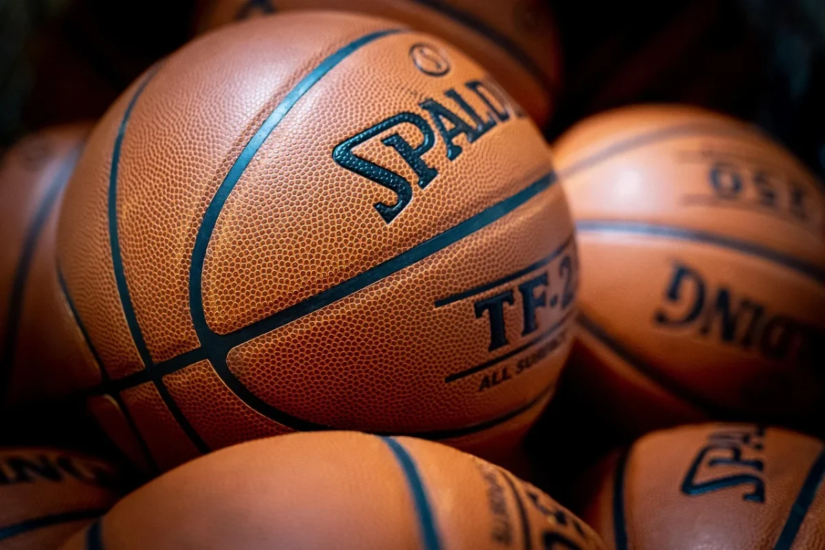 Harga Parket Basket Palembang 2026 - Jasa Pasang Ahli 1 Basketball Court Hardwood Floor