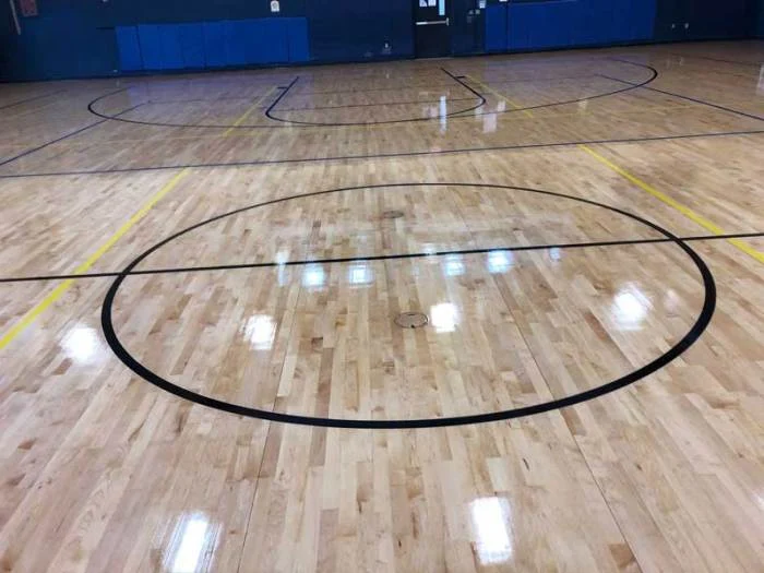 Panduan Memilih Warna Parket untuk Lapangan Basket yang Elegan
