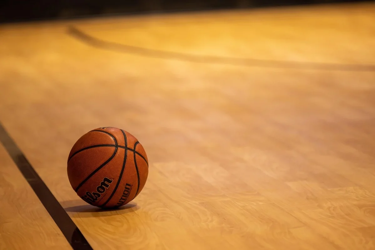 Jasa Pembuatan Lapangan Basket Kayu Solo Terbaik 2026 1 Basketball Court Wood Indoor Stadium