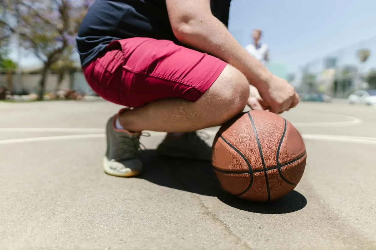 Foto oleh RDNE Stock project di Pexels Basketball Shoes Floor Grip