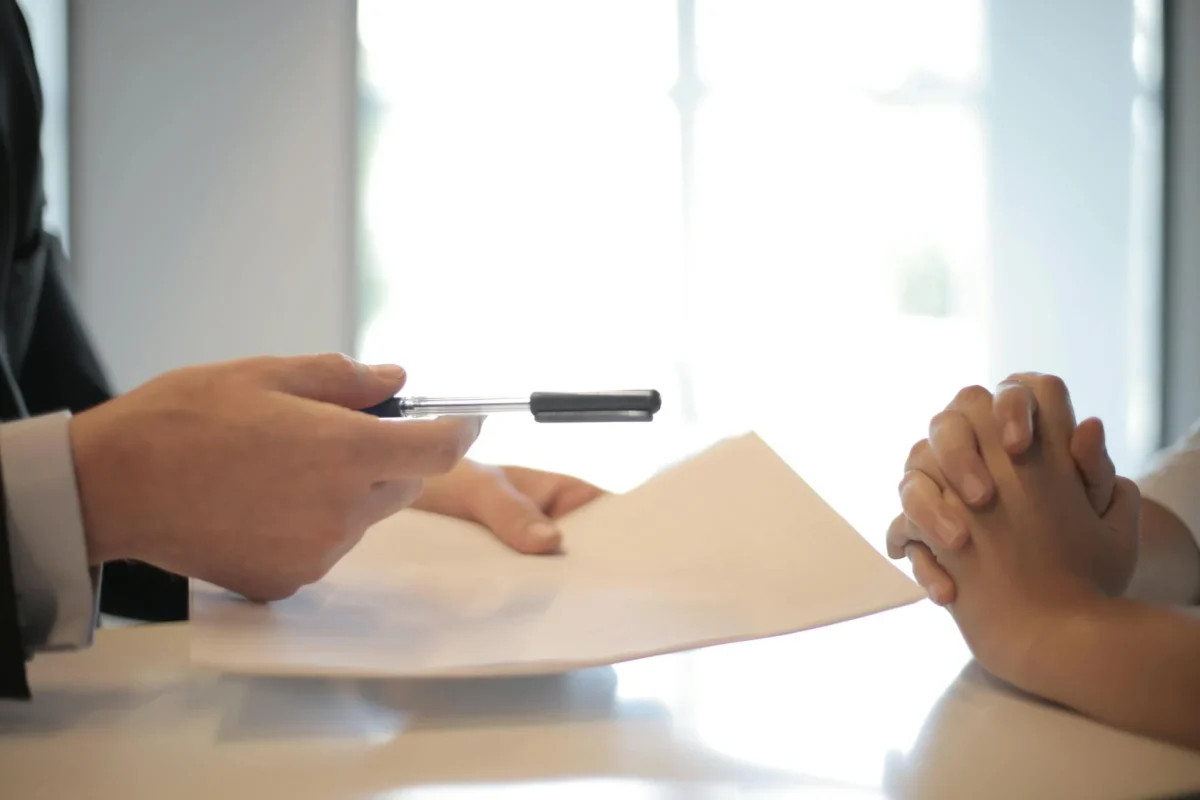 Cara Mengkilapkan Lantai Parket Kayu Kusam 2026 8 Business Meeting Contract