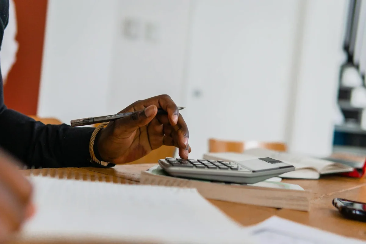 Tips Sebelum Membeli Lantai Parket Kayu 2026 5 Calculator House Plan
