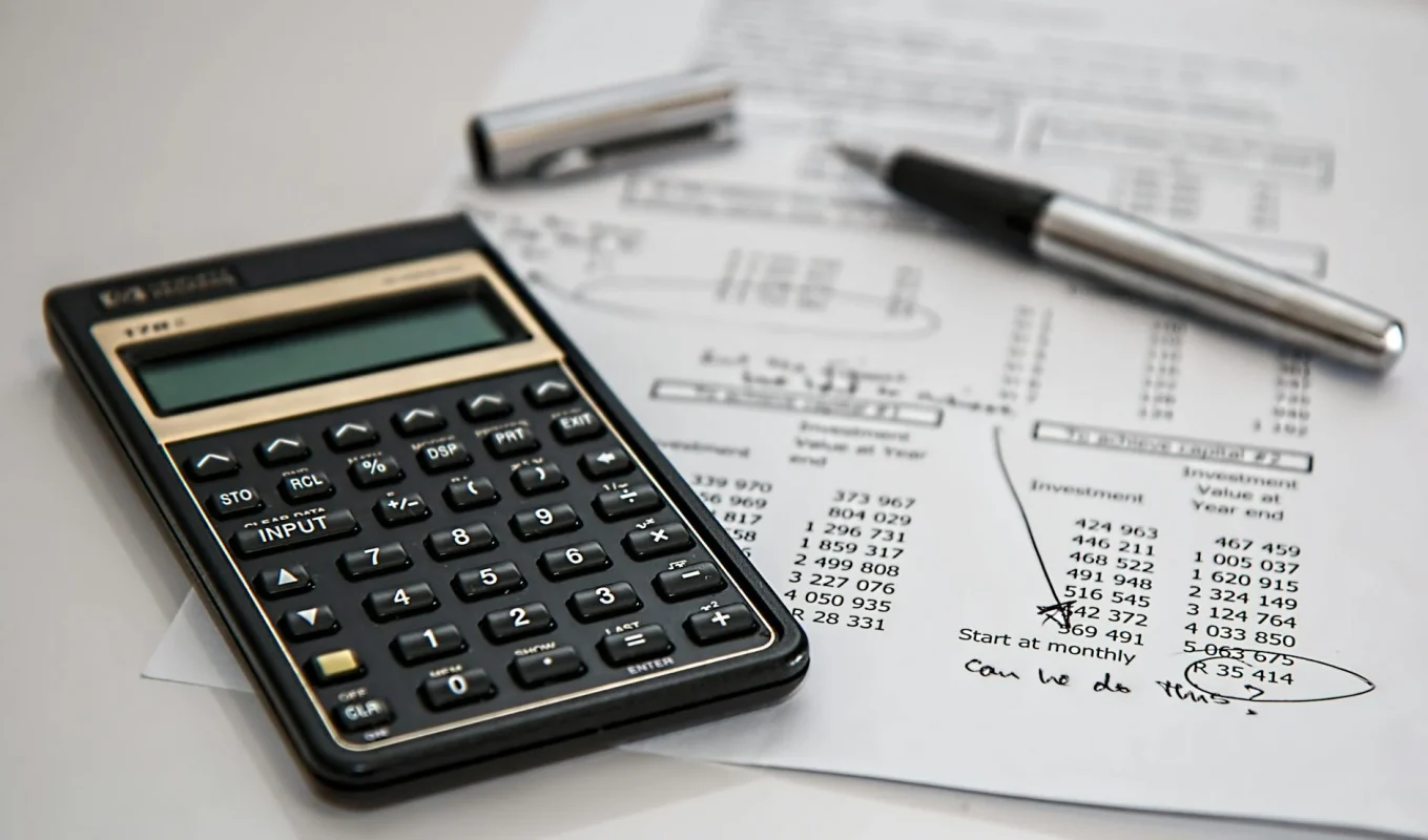 Jasa Pasang Lantai Kayu Pinus Profesional 2026 6 Calculator House Plan Project Management