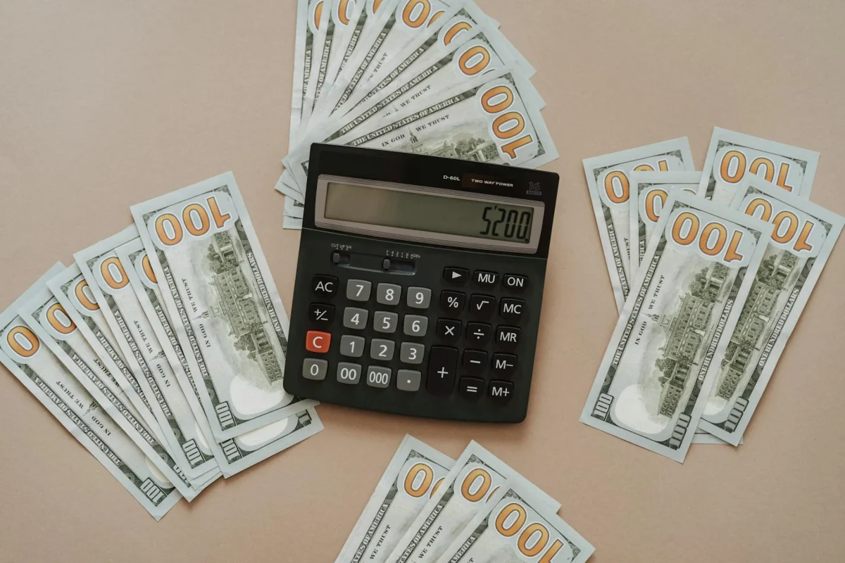 Distributor Parket Lantai Kayu Bali Profesional 2026 7 Calculator Money And House Model