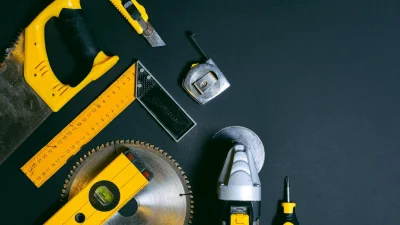 Carpenter Construction Tools