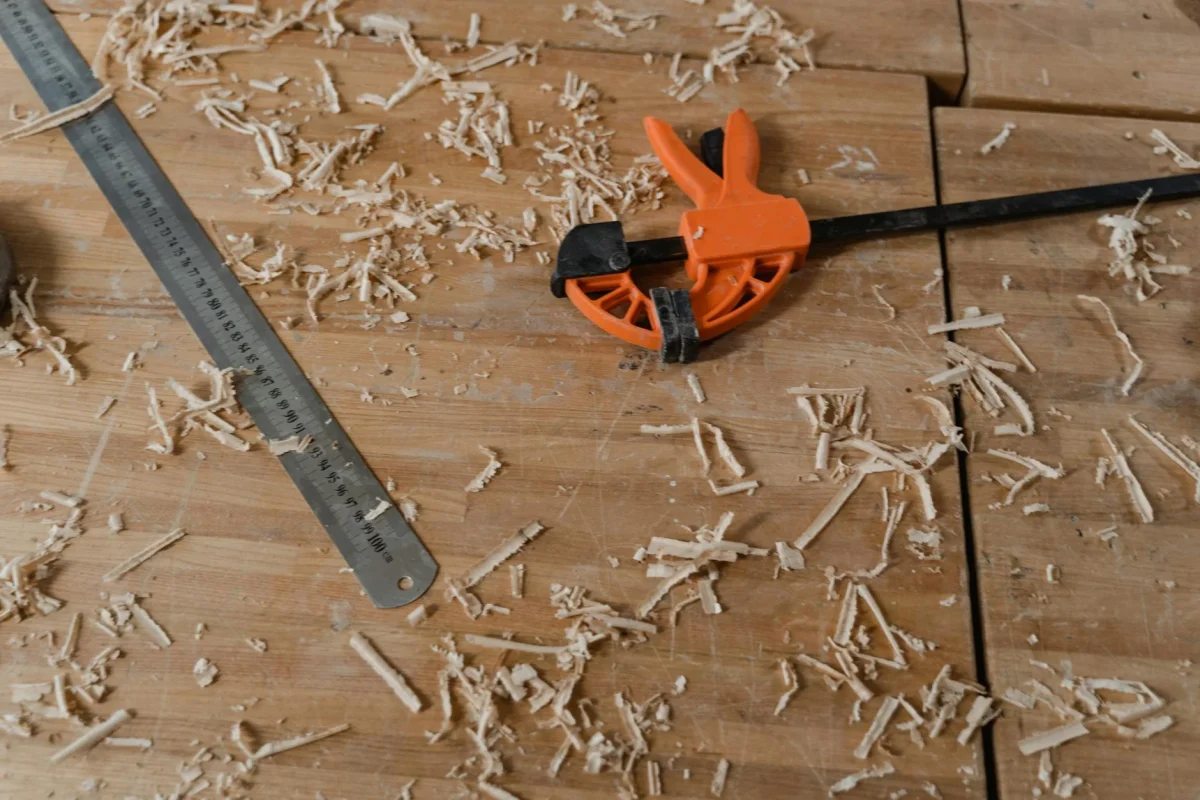 Cara Mengatasi Lantai Parket Kayu Menggelembung 2026 3 Carpenter Tools Floor Repair