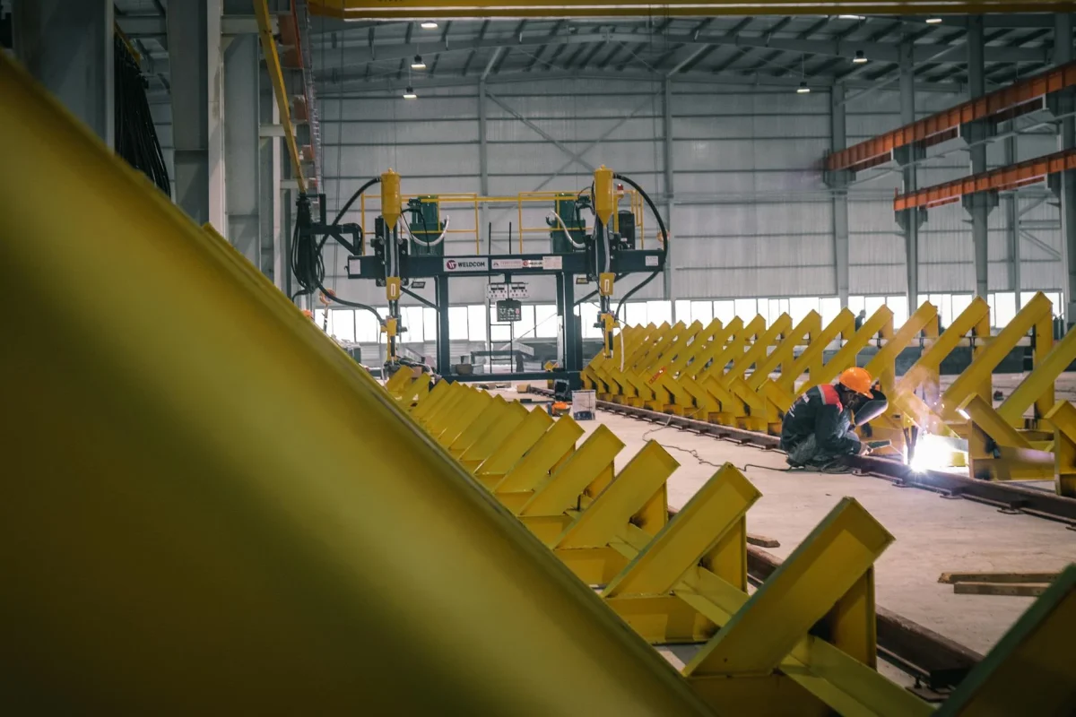 Foto oleh Hoang NC di Pexels Construction Process Painting Line
