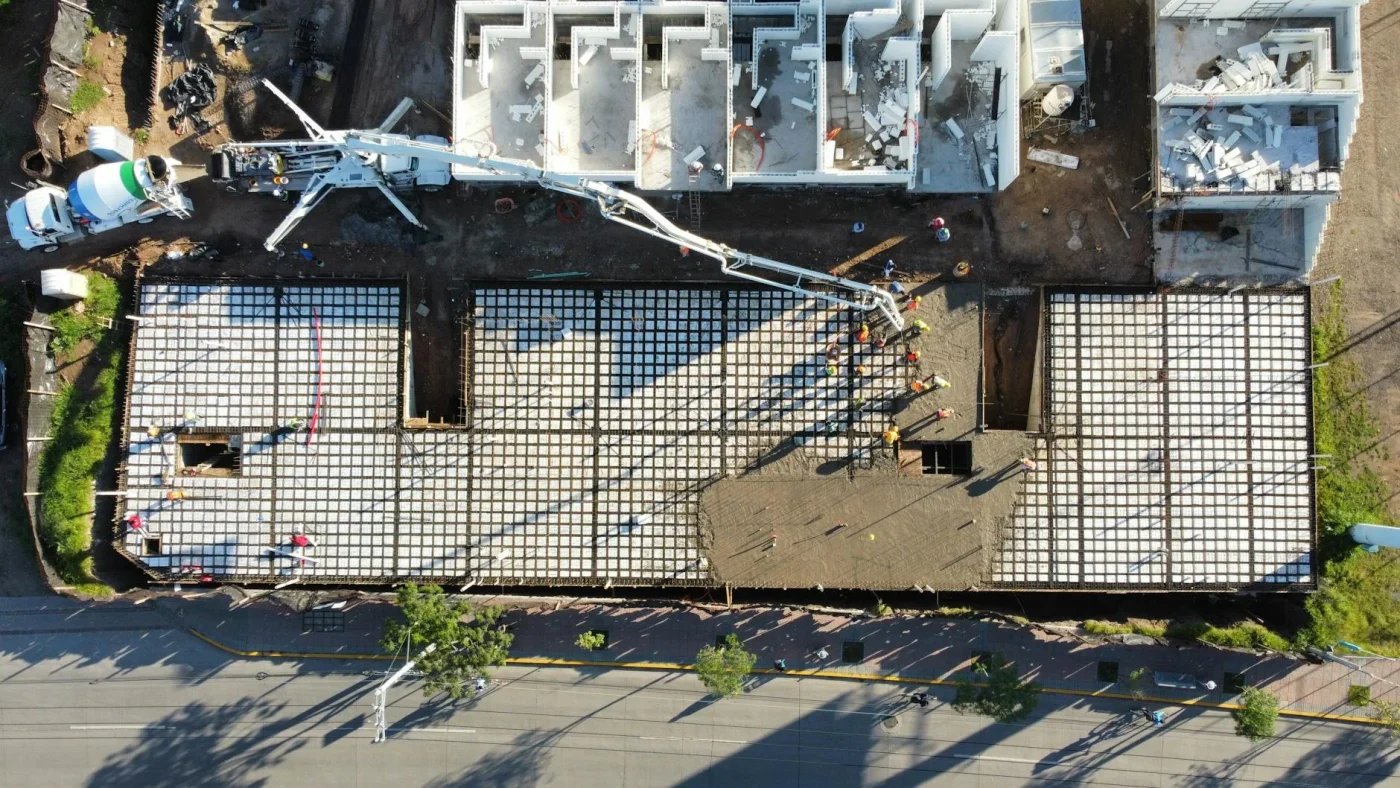 Foto oleh Pepe Picon di Pexels Construction Quality Durable Floor Building Investment