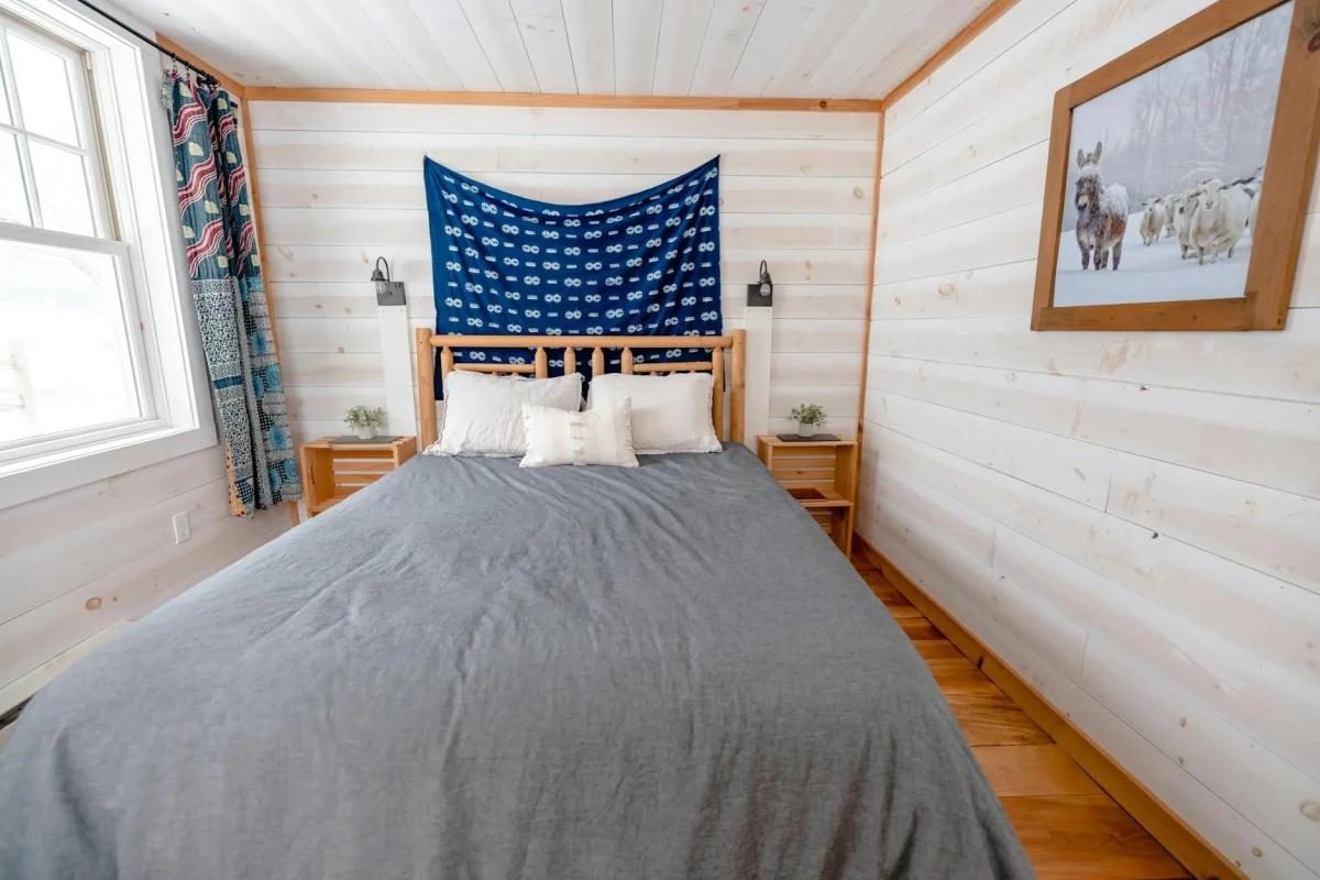 Cozy Bedroom Wood Texture