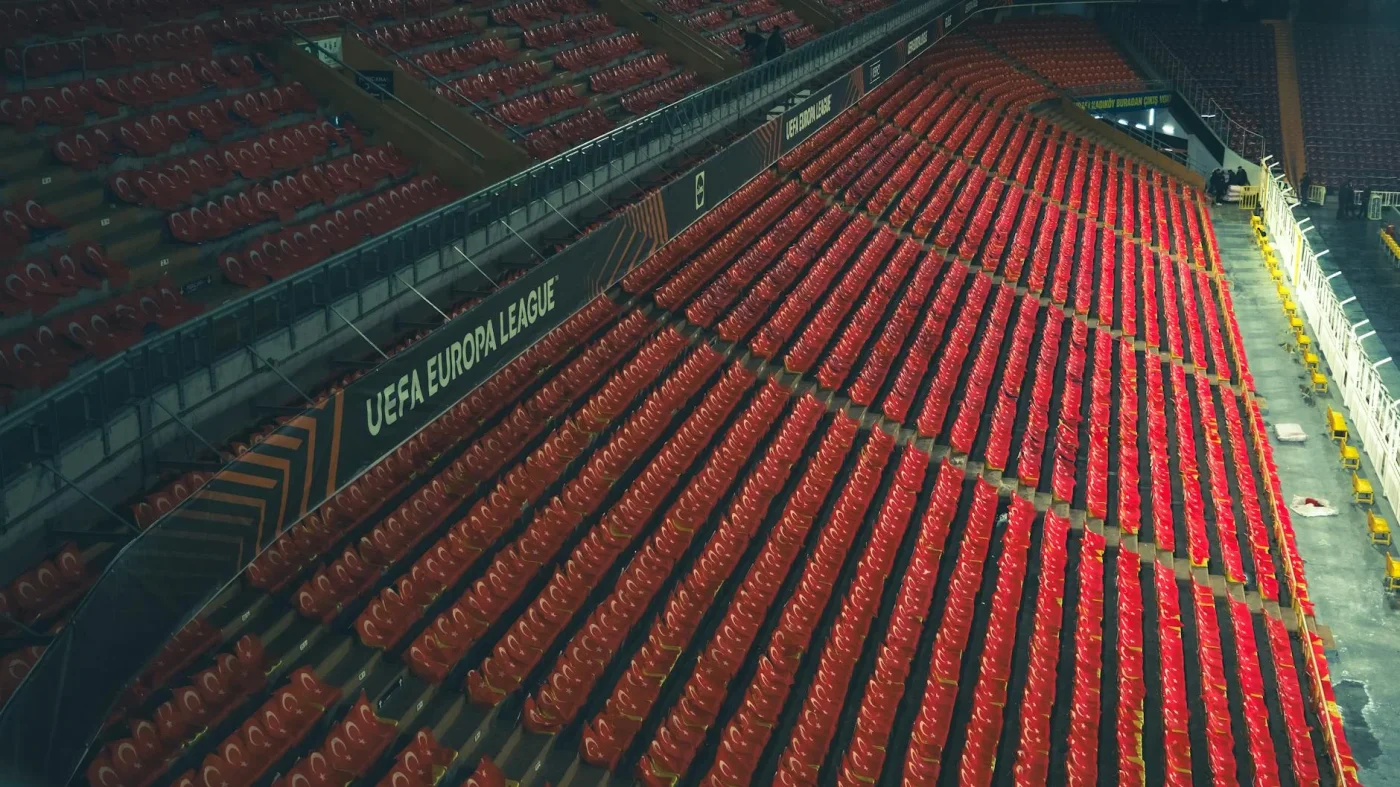 Foto oleh hayati ilker ergün di Pexels Dehumidifier Indoor Stadium