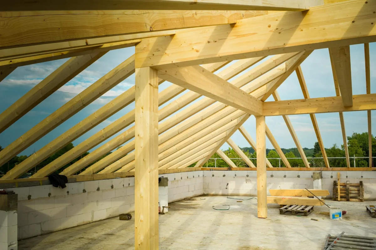 Foto oleh Saeed Khokhar di Pexels Engineered Wood Plywood Structure