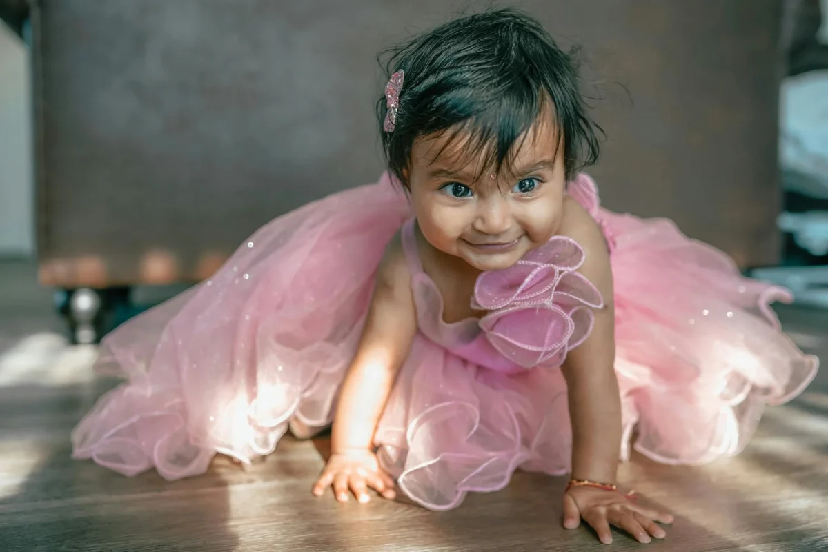Foto oleh Mushtaq Hussain di Pexels Ergonomic Floor Baby Walking
