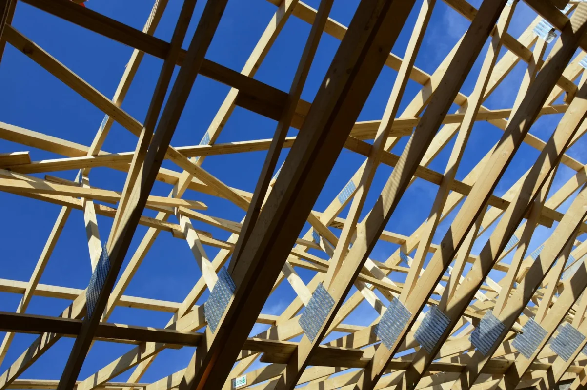 Foto oleh Ulrick Trappschuh di Pexels Floor Joists Construction Framework
