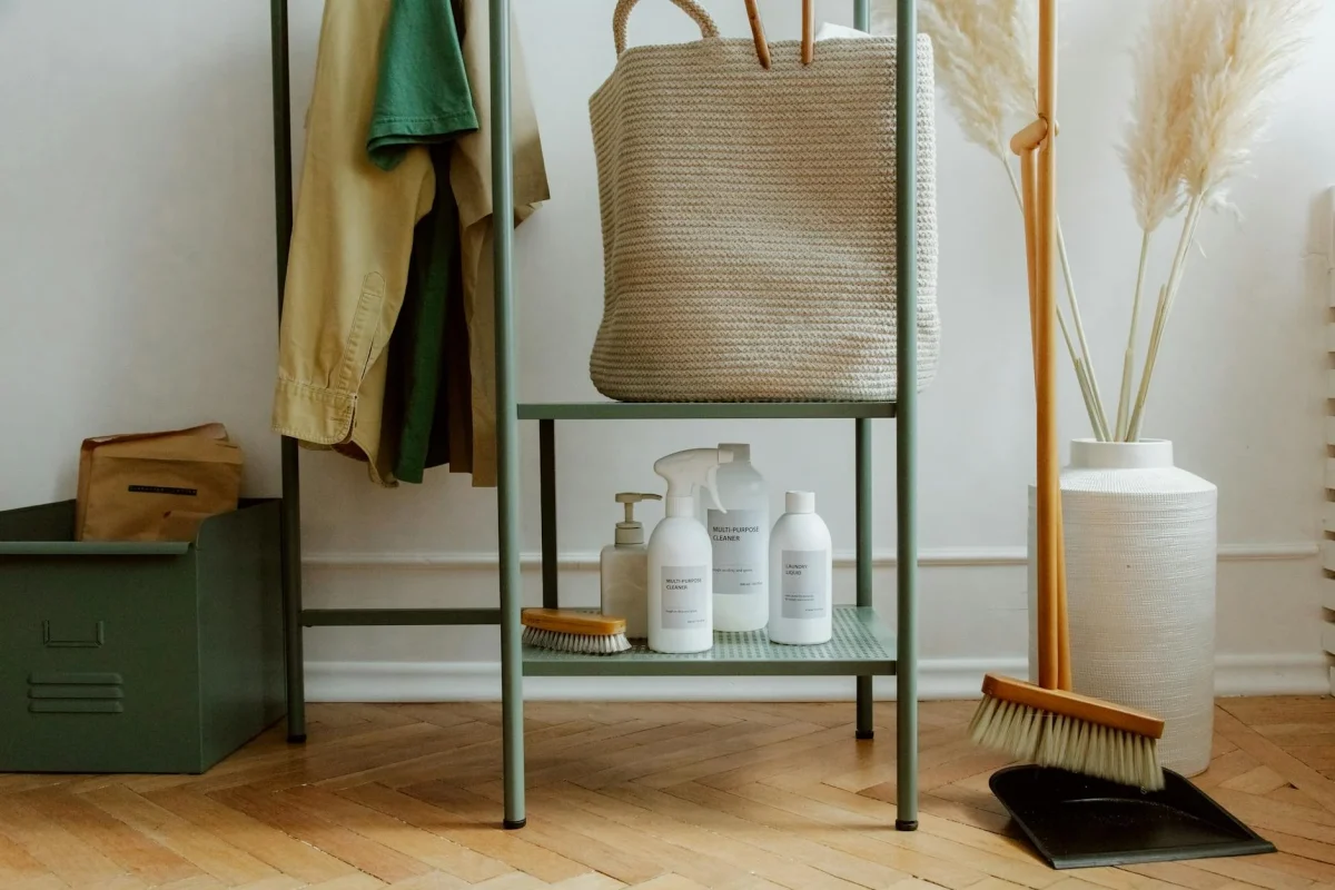 Floor Scrubber Cleaning Solution