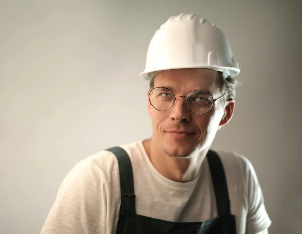 Flooring Contractor Professional Worker