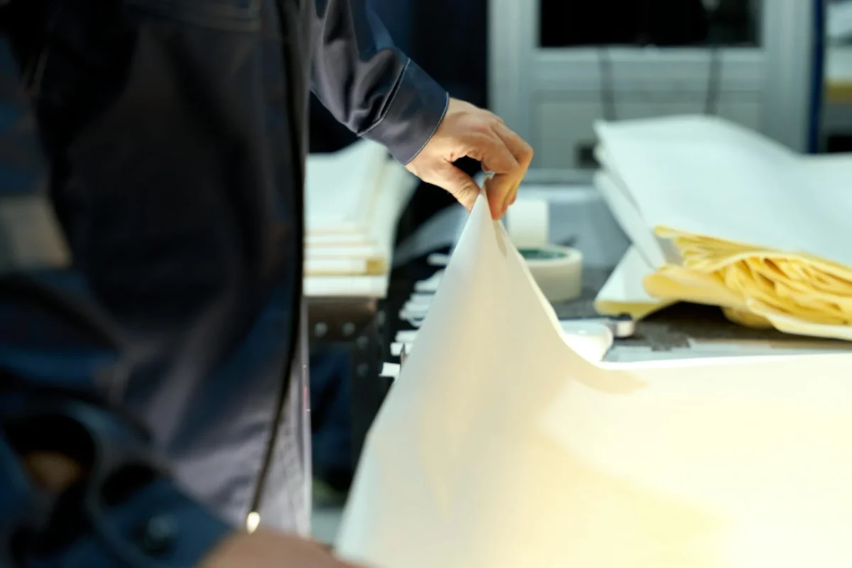 Material Underlayer Parket Lantai Kayu yang Bagus 2026 2 Foam Sheet: Solusi Ekonomis Dengan Fungsi Standar