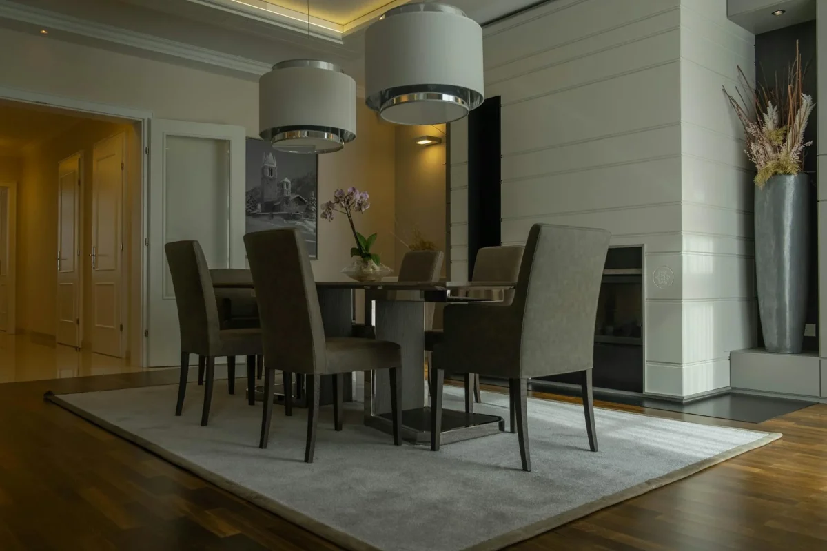 Foto oleh Nicholas Derio Palacios di Pexels Home Interior Luxury Flooring