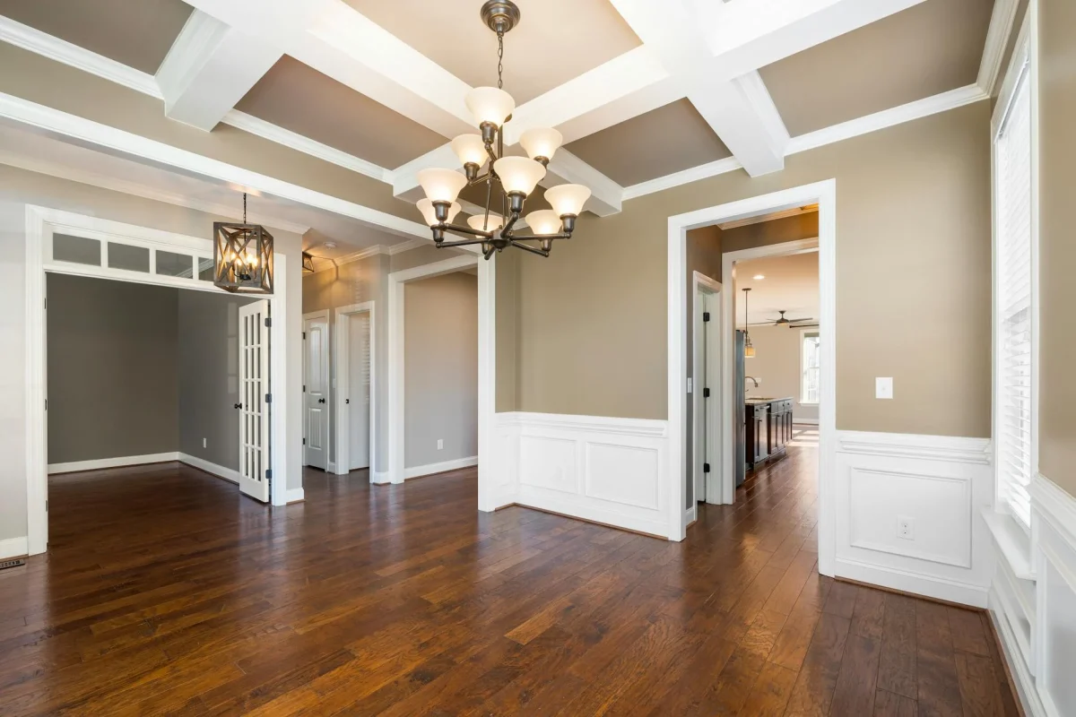 Apa itu Lantai Parket Kayu Solid? Panduan Lengkap 2026 2 Luxury Home Wooden Floor