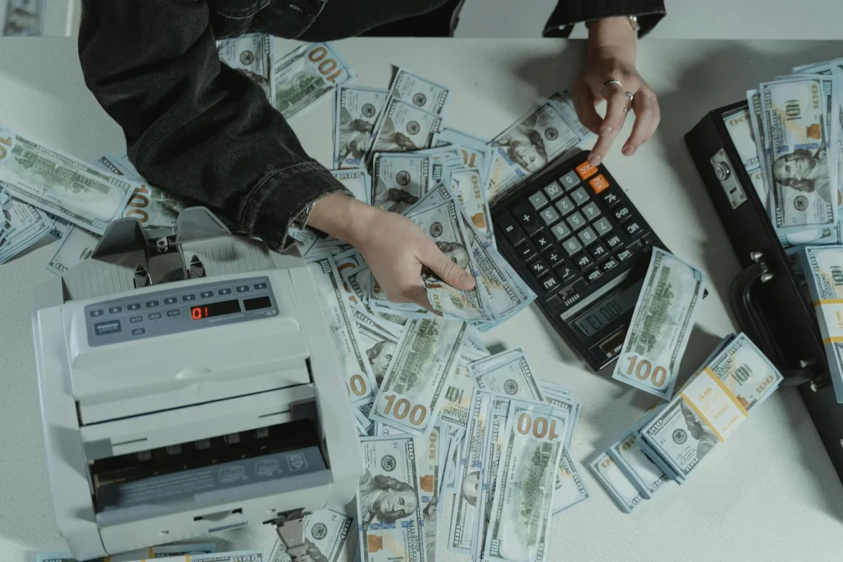 Luxury Interior Money Calculation