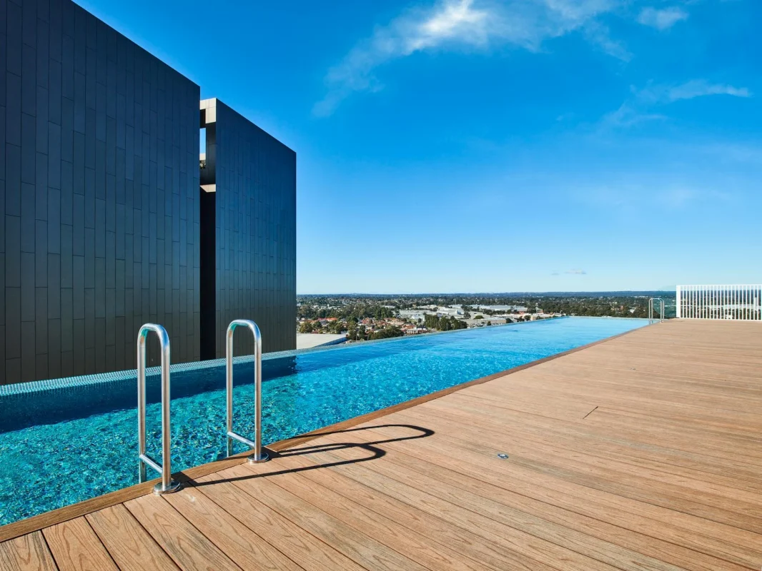 Jasa Pasang Lantai Parket Kayu Kolam Renang 2026 1 Luxury Pool Wooden Deck