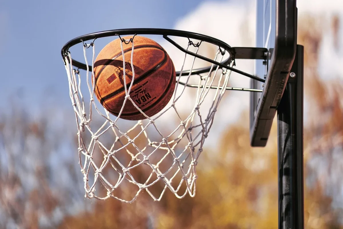 Merk Lantai Kayu Basket Terbaik 2026 & Jasa Pasang 1 Mengapa Memilih Merk Lantai Kayu Basket Ternama Adalah Investasi Wajib?