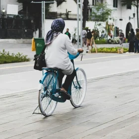 Apa Fungsi Underlayment Pada Parket? Panduan Lengkap 2026 6 Meningkatkan Kenyamanan Berjalan (Ergonomis)