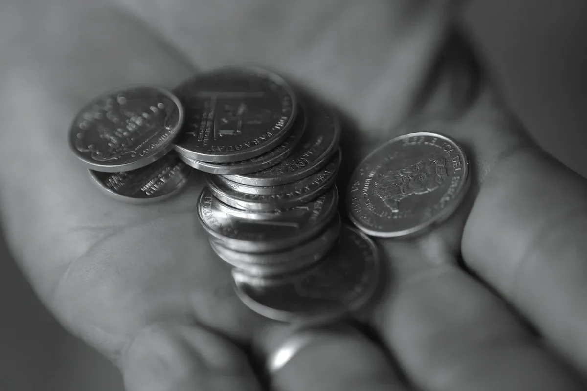 Apa Kelebihan Parket Kayu Jati? Simak Keunggulannya di Sini 6 Money Saving House Value