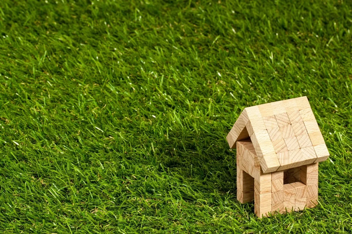 Berapa Lama Umur Lantai Parket Kayu Solid? Cek Faktanya! 7 Pilihan Kayu Terbaik Untuk Properti Anda