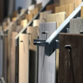 Merk Lantai Parket Kayu Terbaik di Indonesia 2026 8 Pilihan Merk Lantai Kayu Engineering Dan Laminate