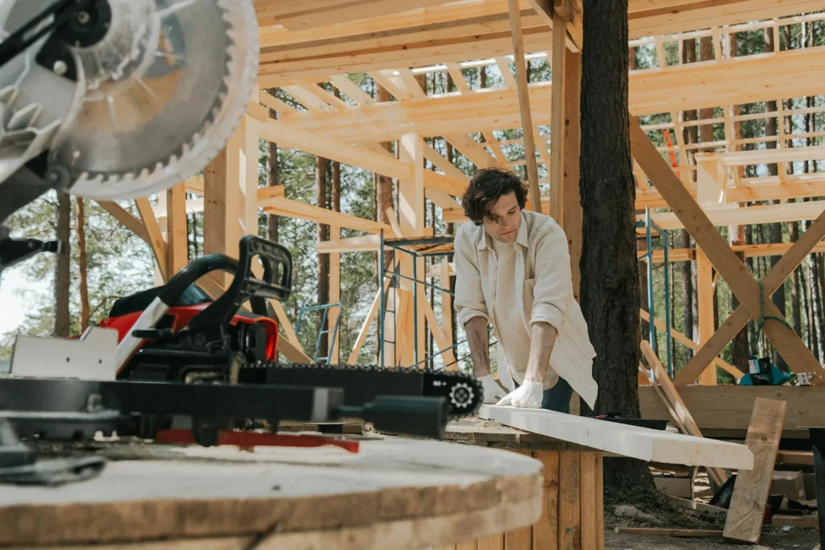 Professional Carpenter Floor Construction