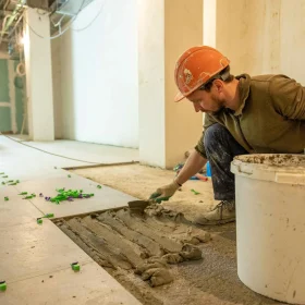 Professional Carpenter Floor Installation