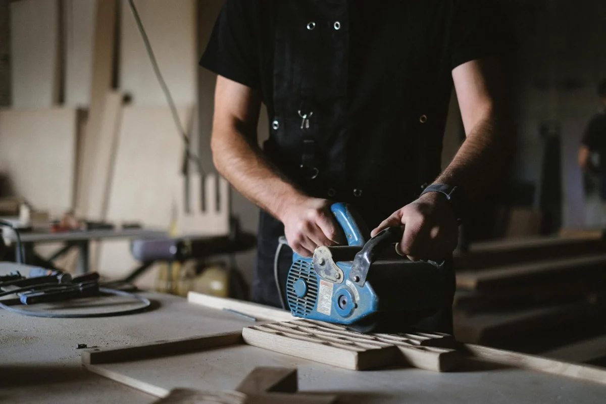 Professional Flooring Contractor Woodworking Tools