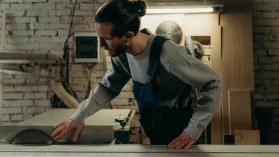professional worker carpentry Professional Worker Carpentry