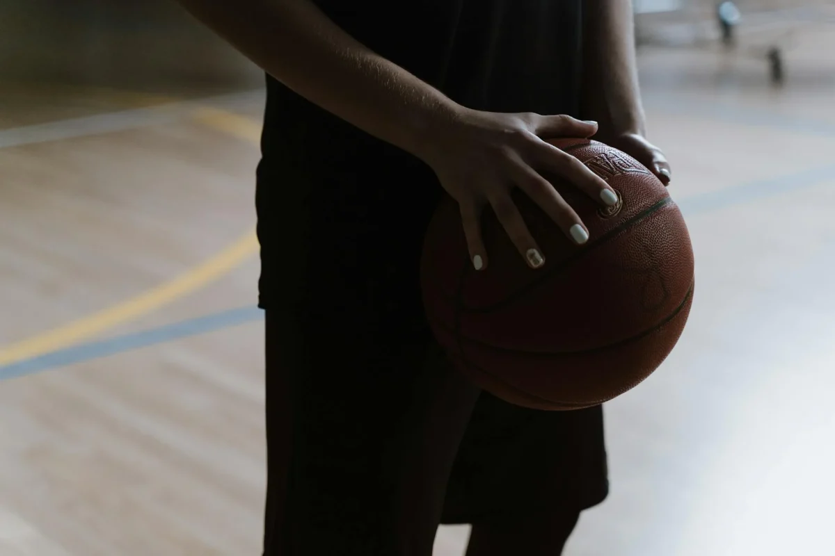 Merk Lantai Kayu Basket Terbaik 2026 & Jasa Pasang 5 Prosedur Pemasangan Lantai Basket Yang Profesional