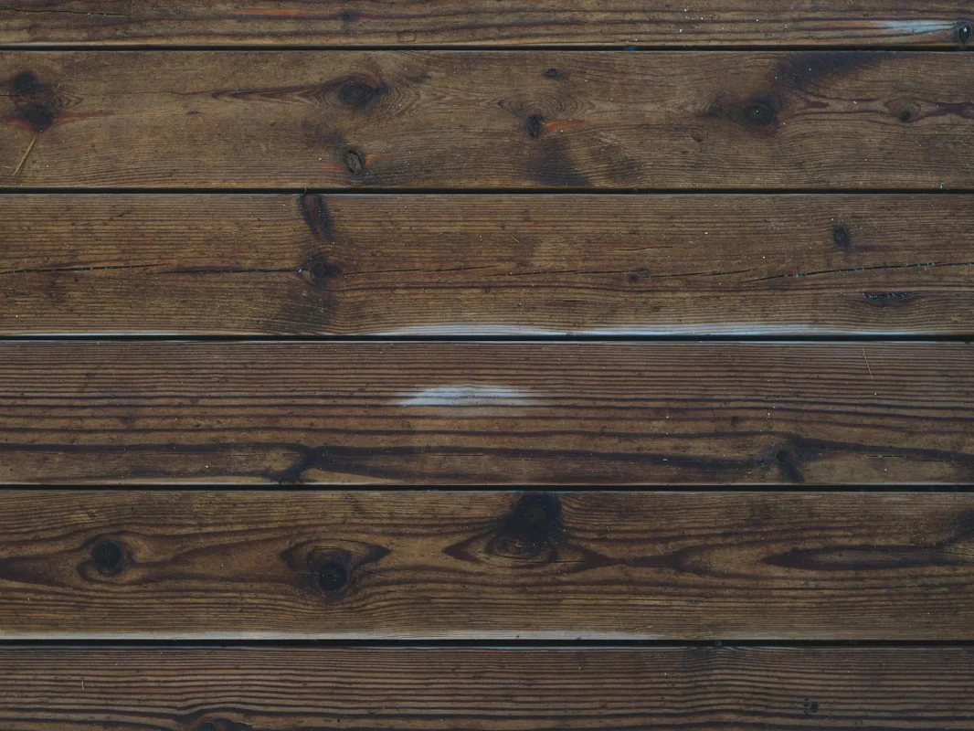 Perbedaan Lantai Parket Kayu Solid dan Engineering 2026 1 Solid Wood Timber Plank Luxury Flooring