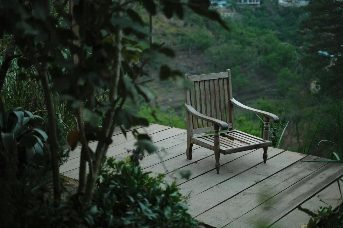 Jasa Perawatan & Pasang Lantai Parket Kayu Taman 2026 3 Sun Light Garden Rain Wood Deck