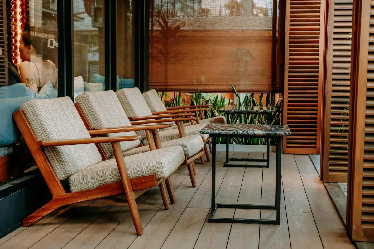Jasa Finishing Lantai Parket Profesional & Bergaransi 2026 4 Teak Wood Outdoor Decking