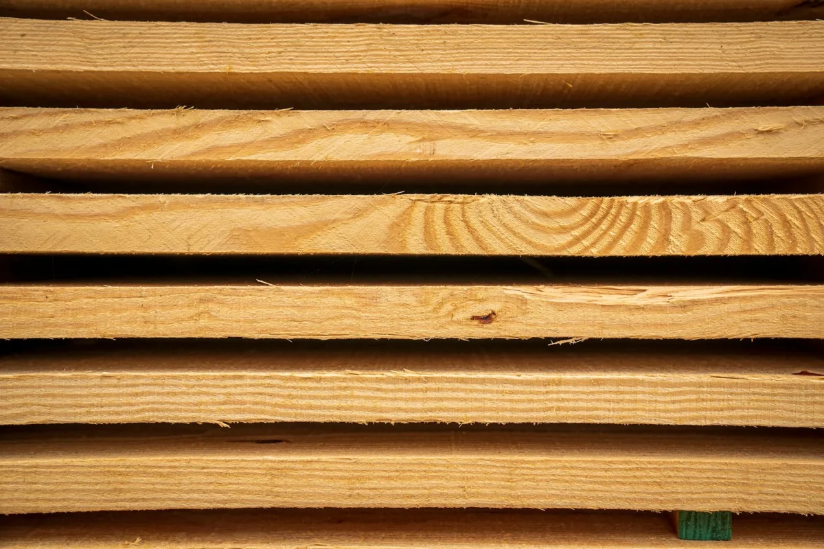 Ketebalan Lantai Kayu Lapangan Basket Standar FIBA 2026 2 Wood Planks Timber Texture