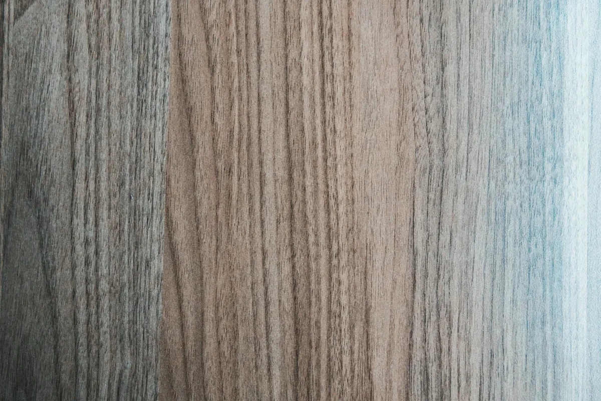 Jasa Pasang Lantai Kayu Warna Putih Profesional 2026 5 Wood Texture Floor Finishing